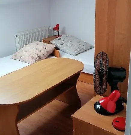 Homestay Dom Goscinny Abra W Kolobrzegu *