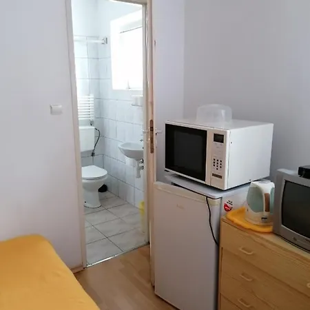 Dom Goscinny Abra W Kolobrzegu Quarto em Acomodações Particulares